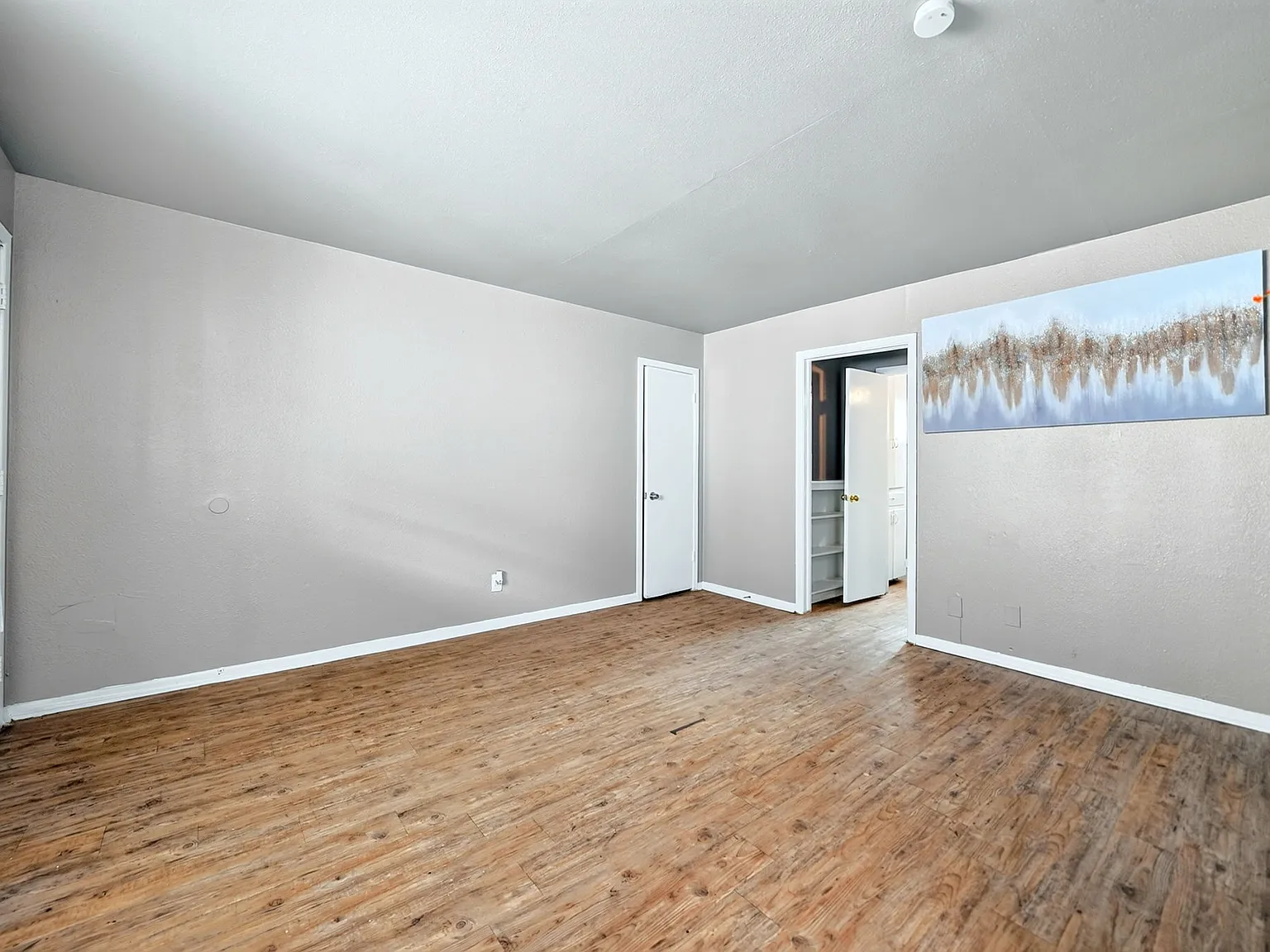 1 bed, 690 sqft, $1,000 — Photo 2