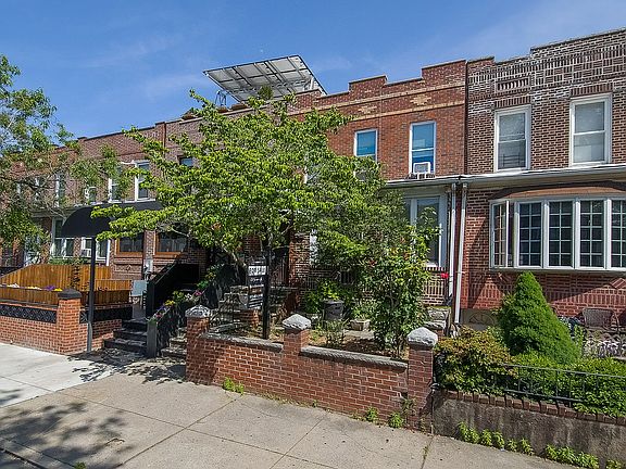 2nd image of 2359 35th St