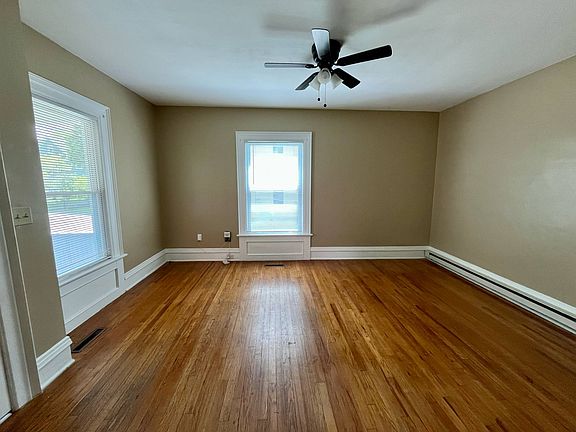 5th image of 35 Chapman St #1