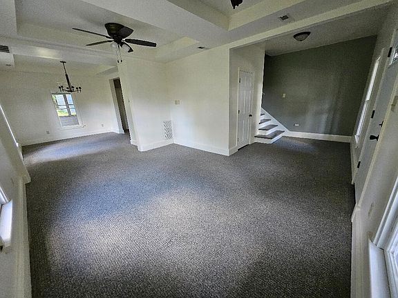 5th image of 405 Oakland Ave