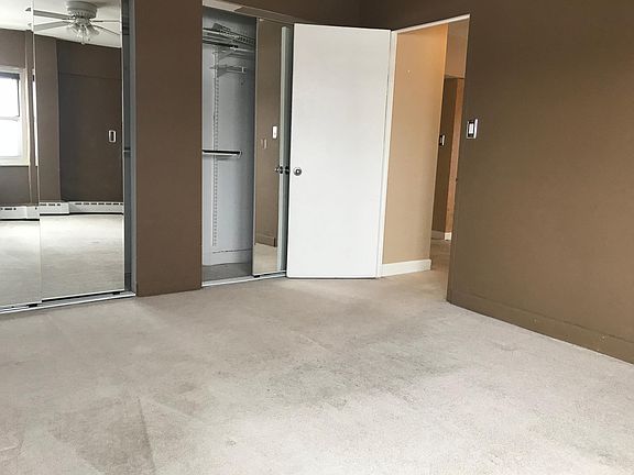 4th image of 4960 N Marine Dr APT 1211
