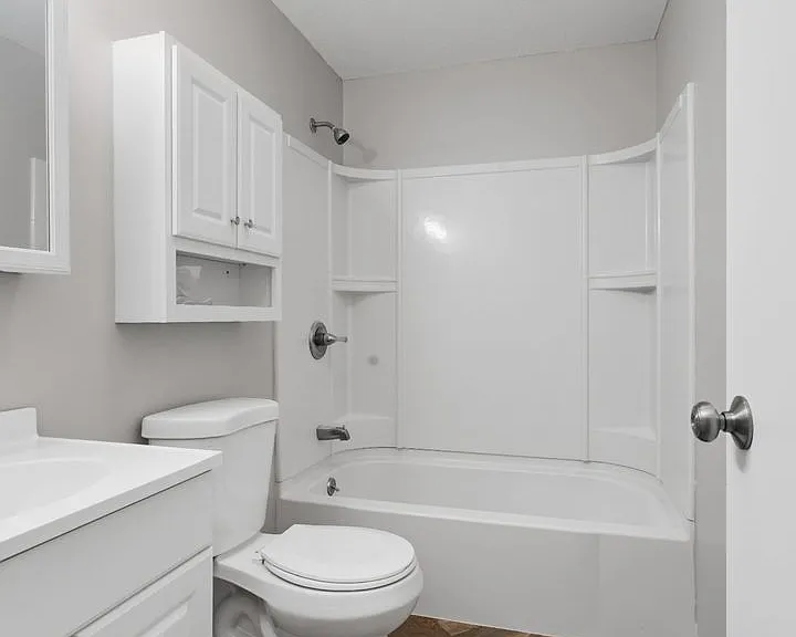 418 Main Street — Photo 9