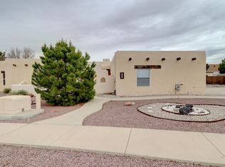 2528 Cherokee Cir, Las Cruces, NM 88011
