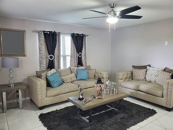 4th image of 4315 Alina Dr