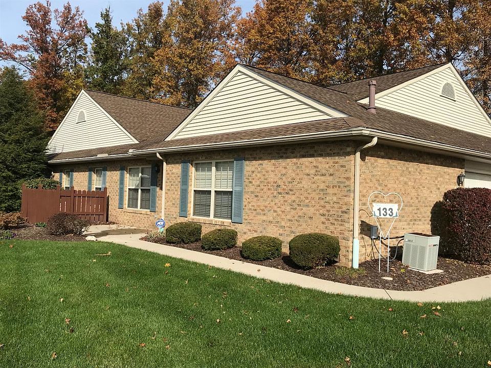1st image of 133 Bentley Dr
