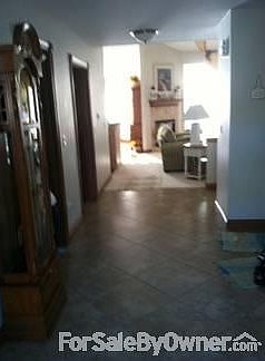 4th image of 2204 Fountain Cir