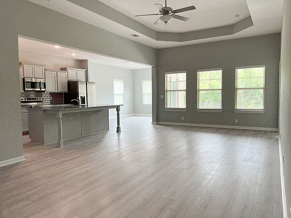 2nd image of 3640 Stormy Ln