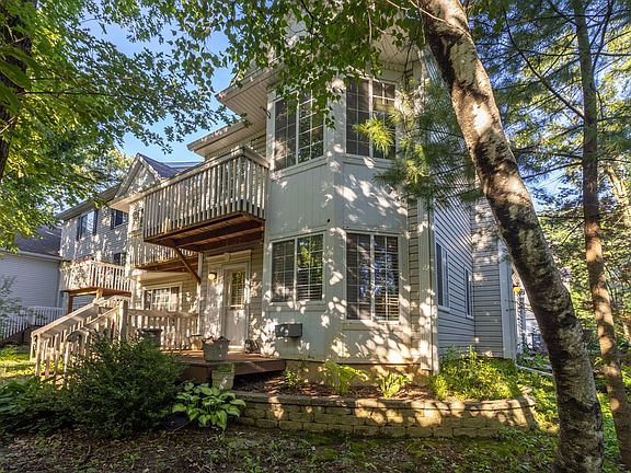 2nd image of 267 W Treehouse Ln