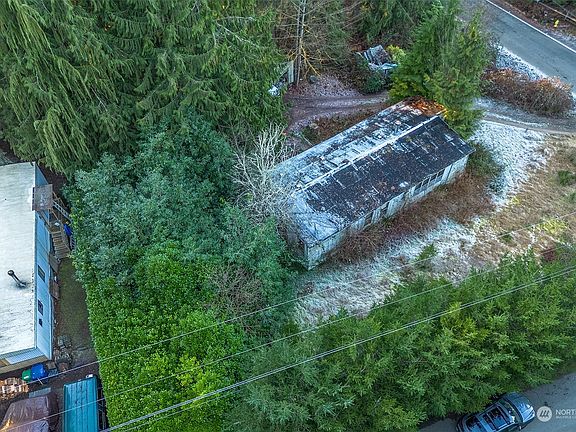 5th image of 16423 212th Avenue NE