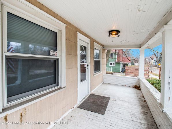1721 Fletcher St, Lansing, MI 48910