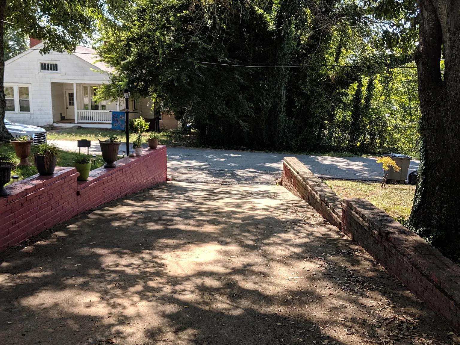 3 bed, 1200 sqft, $1,750 — Photo 4