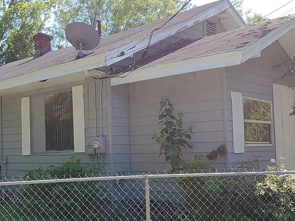 4th image of 1400 W 26th St