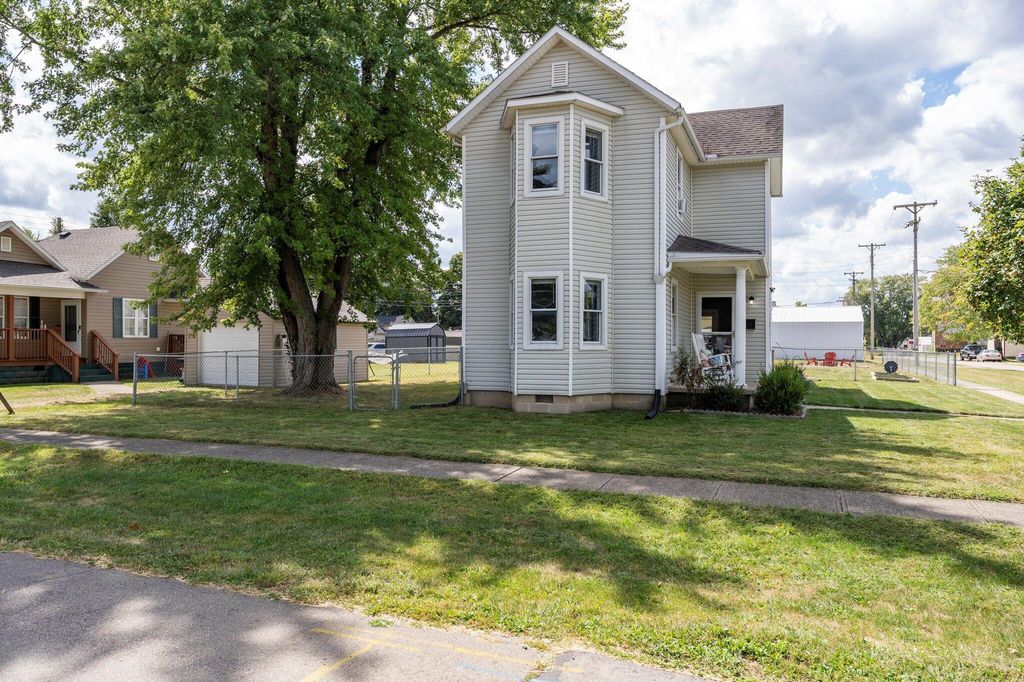 Real estate listing image