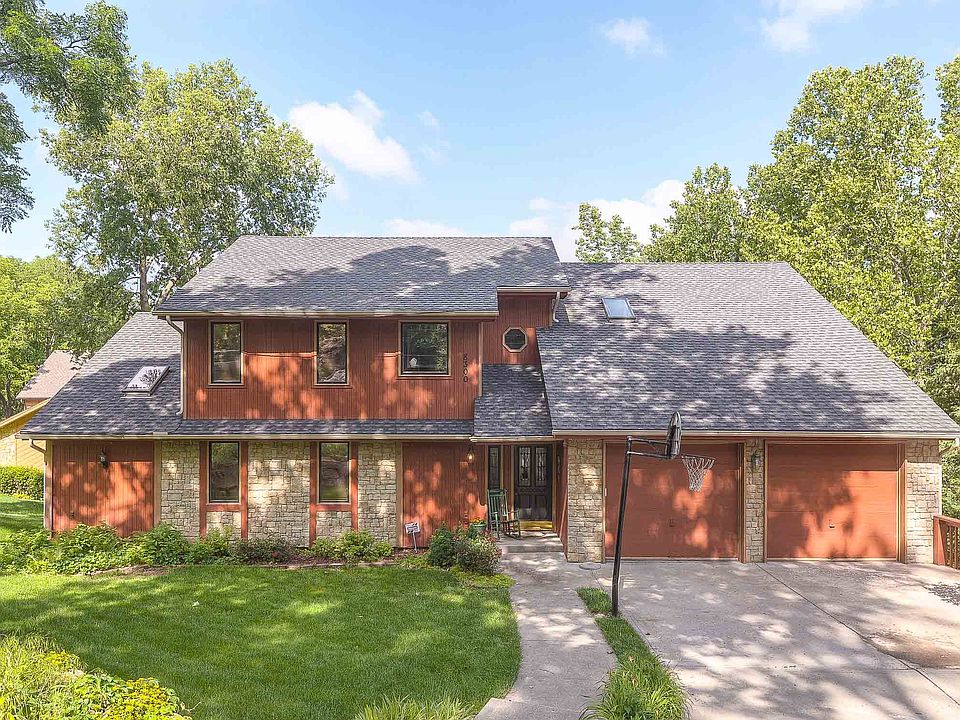 8300 NW Forest Dr, Weatherby Lake, MO 64152 Zillow