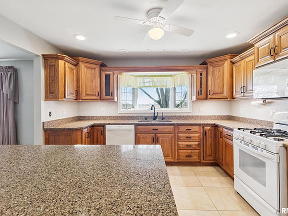 4th image of 1476 County Road 800 N