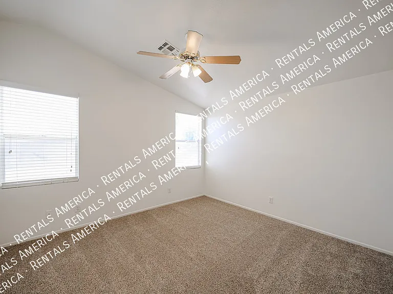 16195 W Lincoln St — Photo 21