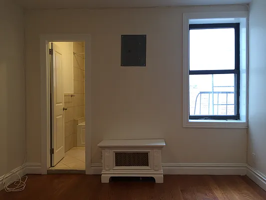 Rented by Corcoran | media 8