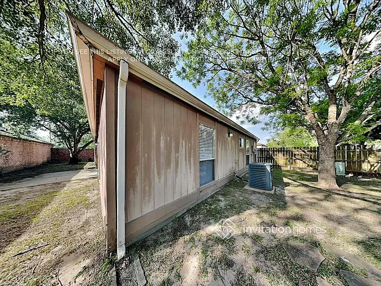 13007 Stancliff Oaks St — Photo 18