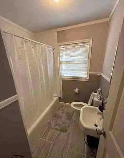 301 Barbre Ln — Photo 4