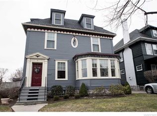 2 Saybrook Pl, Buffalo, NY 14209