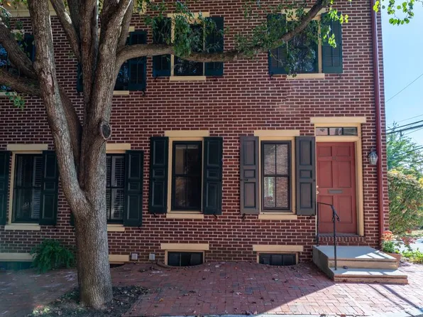 39 Adele Aly, West Chester, PA 19382