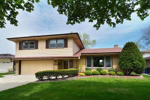 1st image of 144 Lance Dr