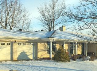 850 Scotts Ferry Rd E, Versailles, KY 40383