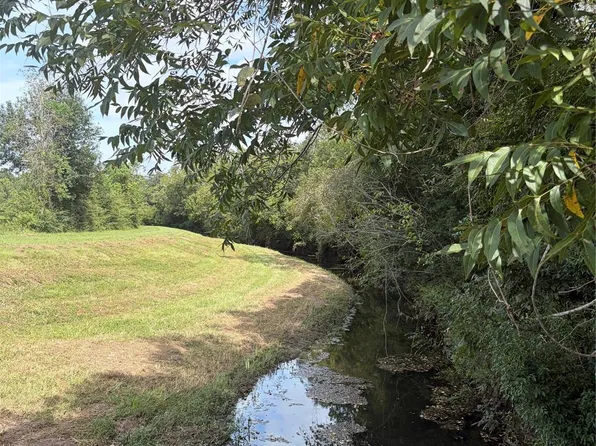 Na County Road Cox A #949, Alvin, TX 77511