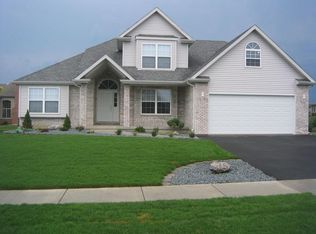 1512 Perry St, Crete, IL 60417