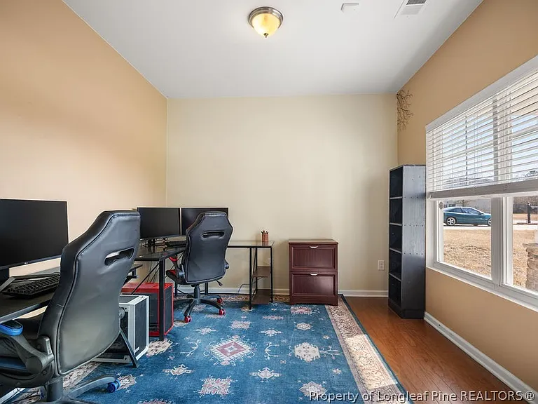 1453 Dulles Rd — Photo 10