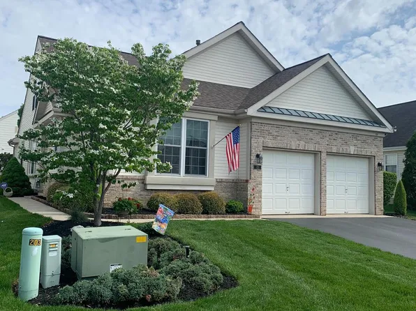 121 Paisley Pl, Hainesport, NJ 08036