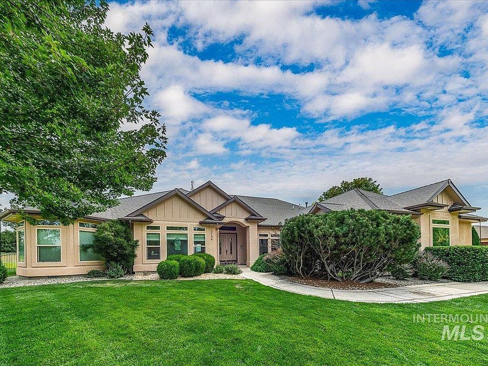 1st image of 3134 N Merlot Pl