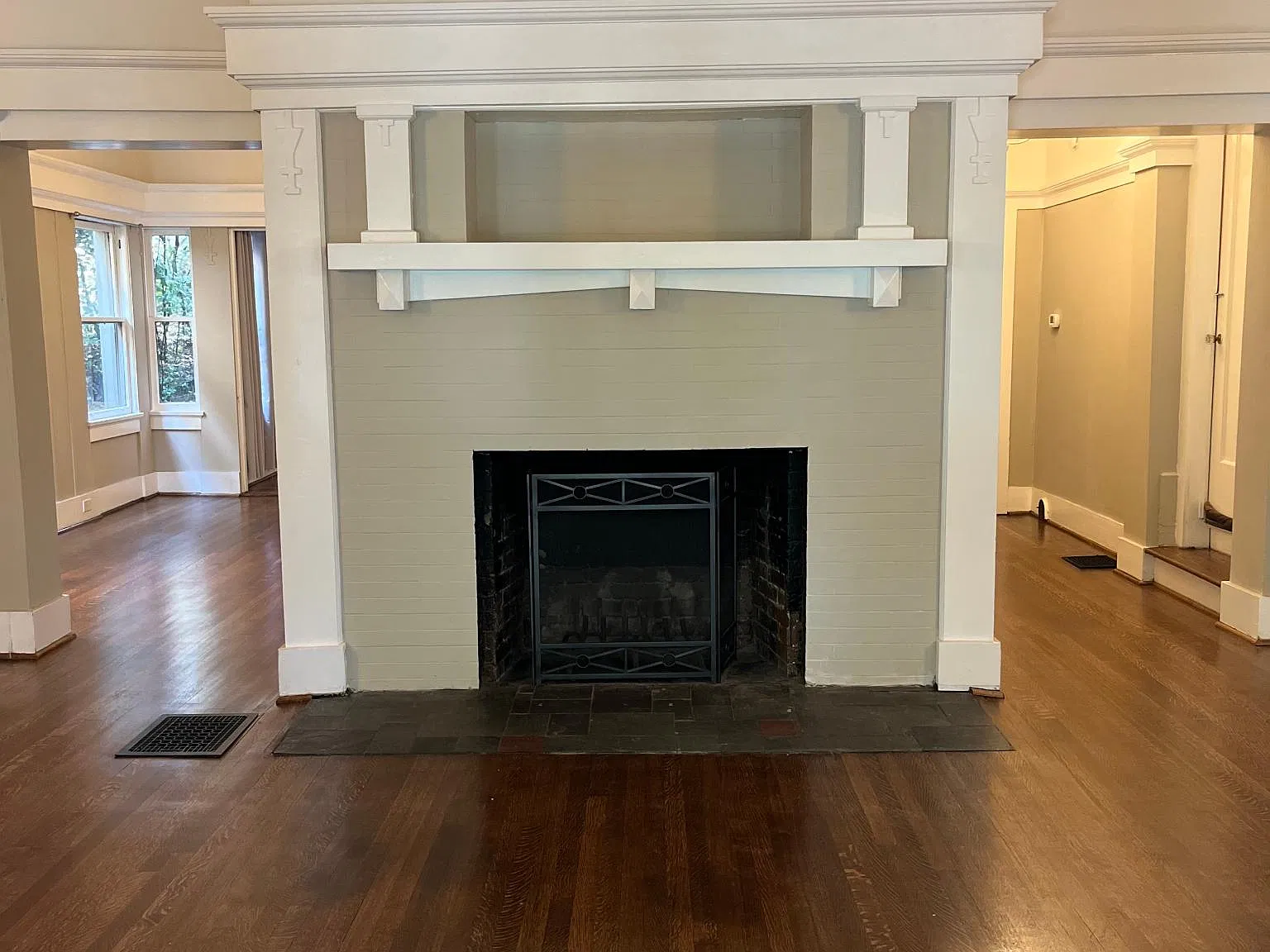 2 bed, 990 sqft, $1,800 — Photo 4