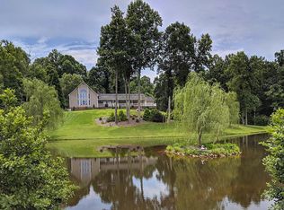 4194 Fishermans Ln, Maiden, NC 28650