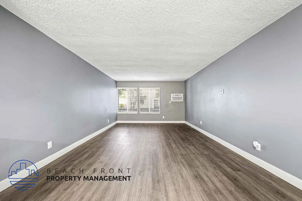 1021 N. Flower St. — Photo 4