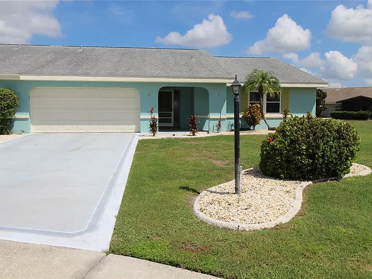 309 Bryce Ct — Photo 1