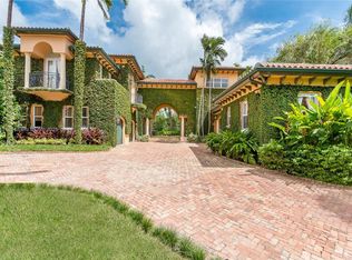104 Paloma Dr, Coral Gables, FL 33143
