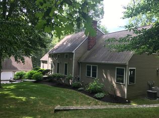 81 Whittlesey Rd, Woodbury, CT 06798
