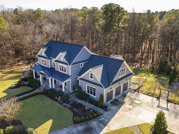 5th image of 130 Cross Creek Dr
