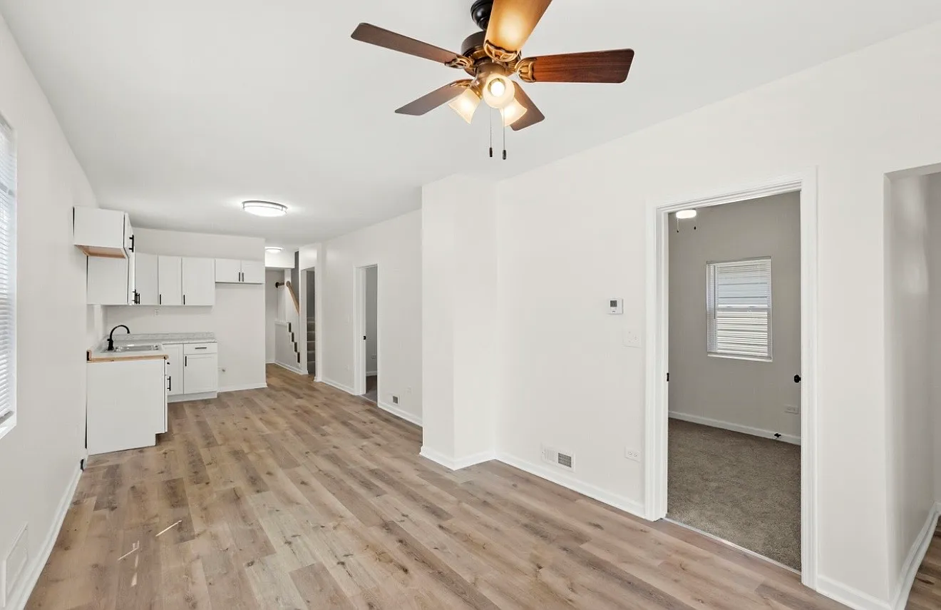 3 bed, 1432 sqft, $1,650 — Photo 4