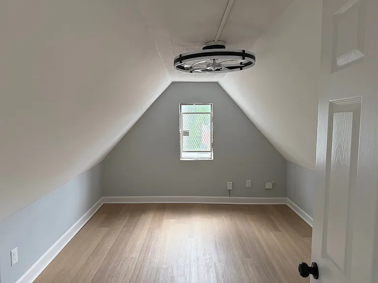 618 Chestnut Hill Ave — Photo 65