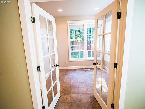 5th image of 13013 NE 37th Ct