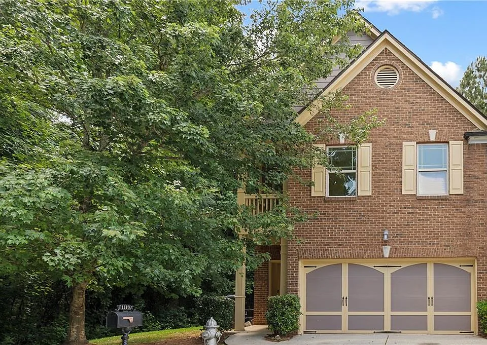 1110 Pepper Ln