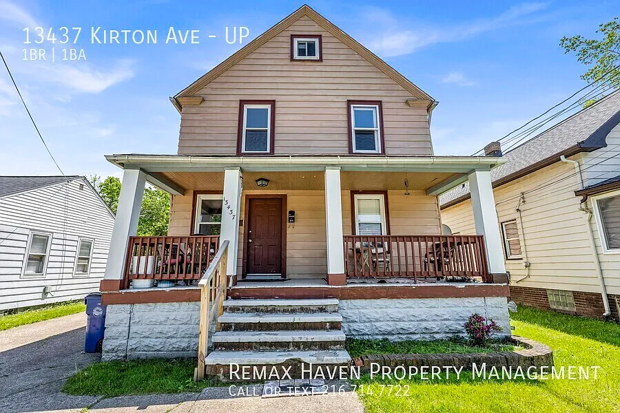13437 Kirton Ave #Up photo 1