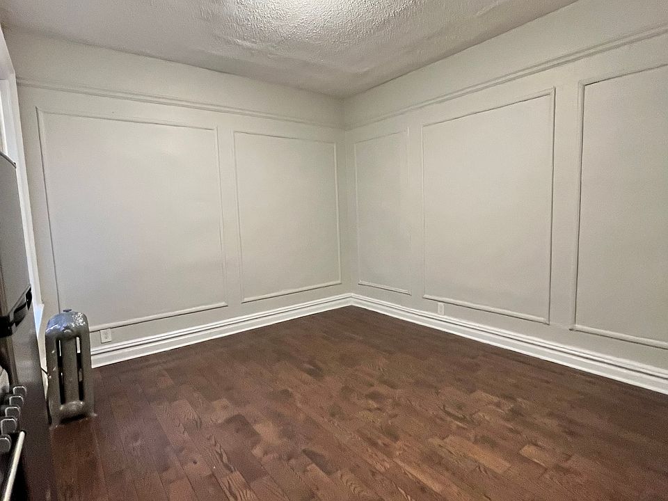 2nd image of 20 Kensington Ave #1H
