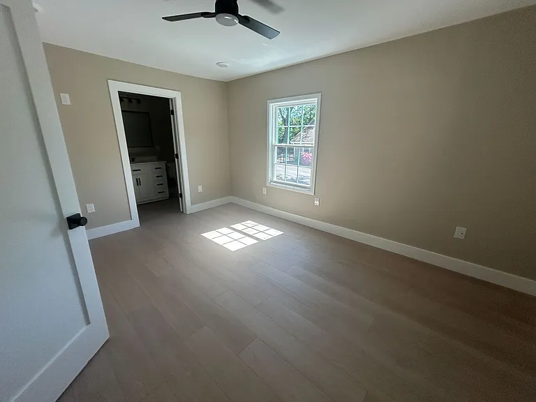 100 Dixie Ave — Photo 12