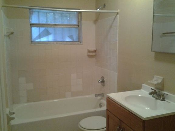 5th image of 4809 E 23rd Ave