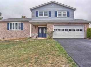 103 Elm Dr, Carlisle, PA 17013