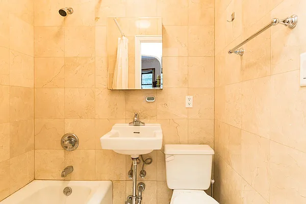 Rented by Berman Realty | media 8