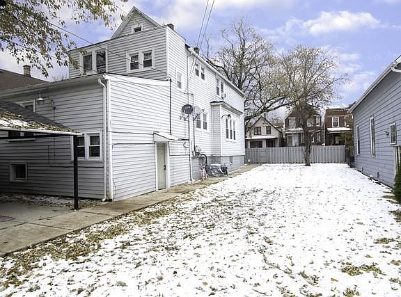 3rd image of 1810 N Tripp Ave
